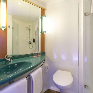 Camera standard con letto king size